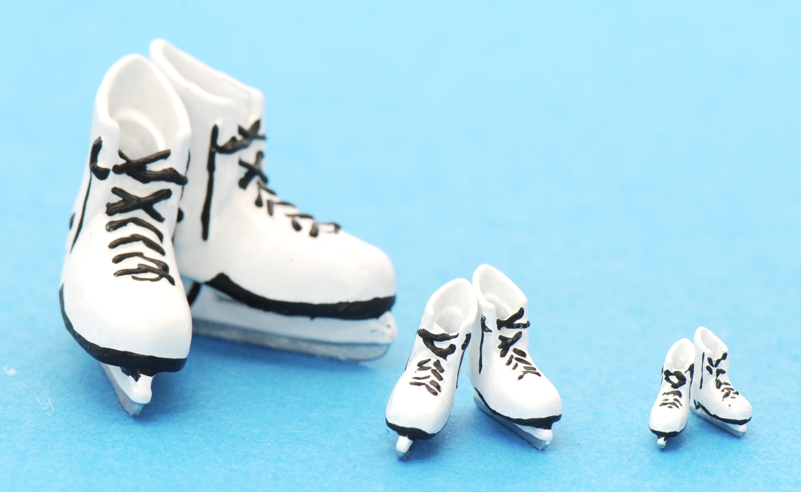 Ice Skates kit NEW! Stewart Dollhouse Creations